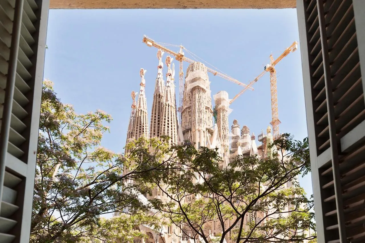 Апартаменты Click&Flat Gaudi Dream I Барселона